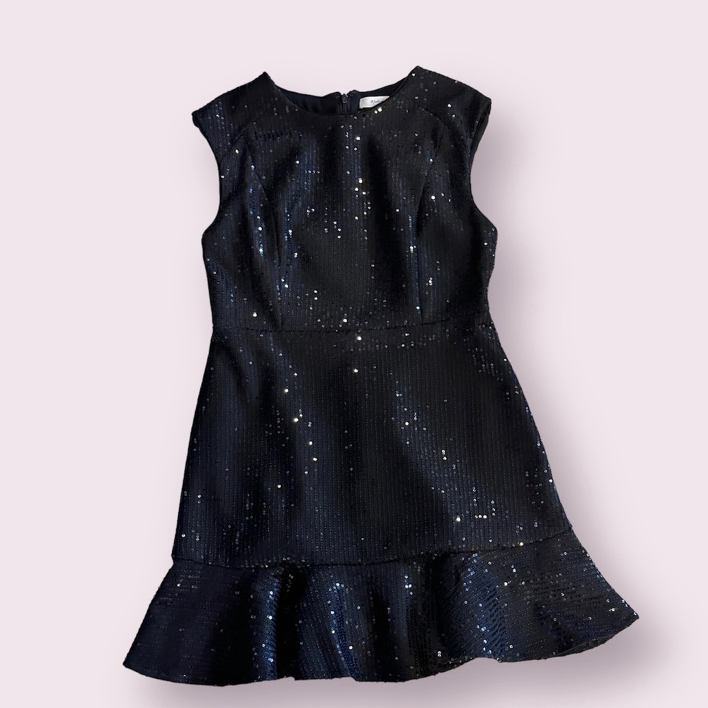Sparkle & Shine! Beautiful Sequined Party Dress!